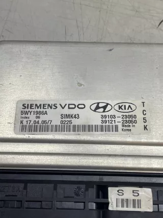 39103-23050,39121-23050,5WY1986A Блок управления двигателем Kia Sportage 5 Арт AL15740826098, вид 3