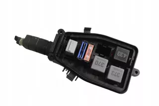 97061044300 Короб предохранителей Porsche Taycan Арт AL17014735149, вид 3