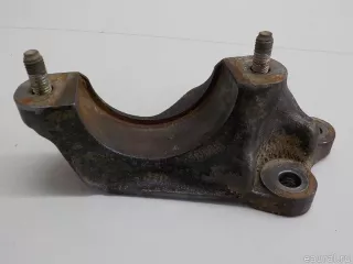 G2B625740 Mazda Кронштейн промежуточного вала Mazda 3 BP Арт E84603786, вид 3