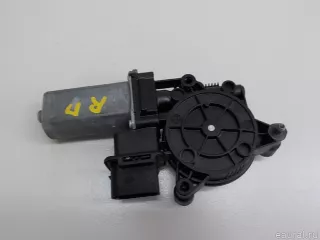 67627406634 BMW Моторчик стеклоподъемника BMW 3 F30/F31/GT F34 Арт E84605411, вид 1
