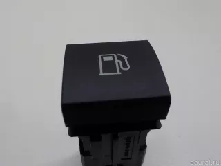 8484133040 Toyota Кнопка открывания лючка бензобака Toyota Camry XV70 Арт E84669878, вид 2