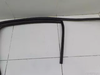 1767351100 Mercedes Benz Уплотнитель стекла двери Mercedes S W222 Арт E84717962, вид 3