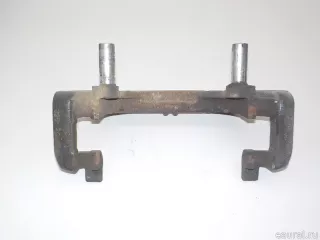 LR061366 Land Rover Скоба суппорта переднего Land Rover Evoque 1 restailing Арт E84748310, вид 6