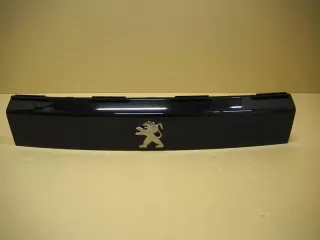 9828080180 Бленда под номер Peugeot 2008 Арт AL12614690200, вид 1
