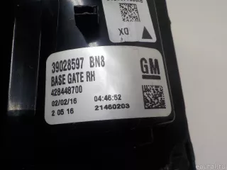 13386606 GM Фонарь задний внутренний правый Opel Zafira C Арт E84780864, вид 5