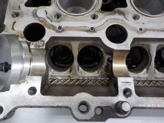 8251136 Volvo Головка блока цилиндров Volvo C70 1 Арт E84782822, вид 11