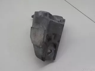 1231125080 Toyota Кронштейн двигателя передний Toyota Camry XV70 Арт E84799132, вид 4