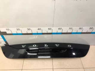 31301303 Volvo Накладка двери багажника Volvo V40 2 Арт E100018948, вид 4