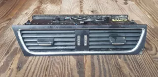 8T1820951CWVF Дефлектор обдува салона Audi A4 B8 Арт M4352-0005