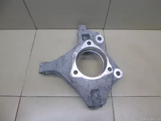 13248527 GM Кулак поворотный передний правый Opel Zafira C Арт E100278632, вид 1