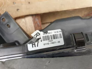 81110-F4071 Фара передняя правая Toyota C-HR Арт AL12734598237, вид 5