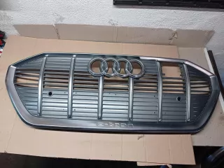 4KE853651 Решетка радиатора Audi E-Tron Арт AL12749214992, вид 1