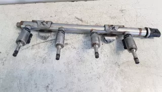 04E133320D Топливная рампа  Volkswagen Jetta 4 Арт AL15501417586, вид 2