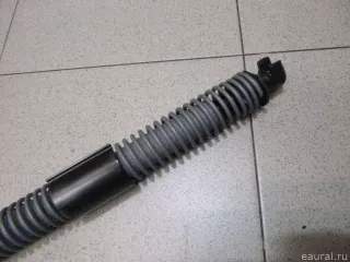 51247366403 BMW Амортизатор крышки багажника BMW 5 G30/G31 Арт E100368967, вид 3