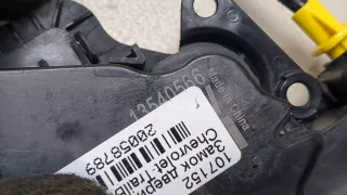 13527384 Замок двери задней правой Chevrolet TrailBlazer 3 Арт 20058789, вид 2