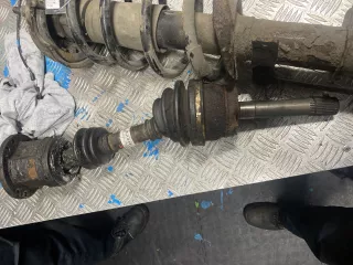 921100W001 Полуось передняя левая (приводной вал, шрус) Infiniti QX4 Арт 8268455, вид 3