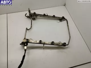 077133681K Рампа (рейка) топливная Audi A8 D2 (S8) Арт 54962406