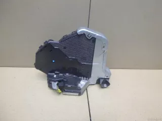 6904060220 Toyota Замок двери передней левой Lexus CT Арт E100456590, вид 1