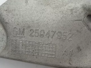 25947952 Кронштейн двигателя Chevrolet Trax Арт AL13019356337_2, вид 3