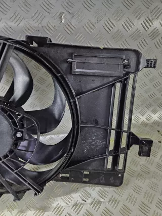 CV618C607VA Вентилятор радиатора Ford Focus 3 Арт AL15364262714, вид 3