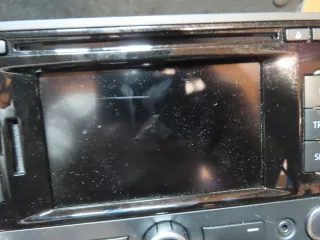 3C8035279 Магнитола (аудио система) Volkswagen Passat B7 Арт AL15407170880, вид 2