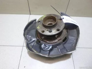 33326792516 BMW Кулак поворотный задний правый BMW 1 F20/F21 Арт E100472915, вид 1