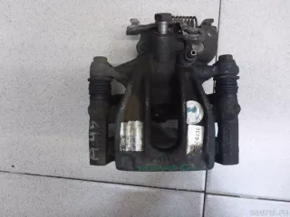 C2S46538 Jaguar Суппорт тормозной задний правый Jaguar X-Type Арт E100475817, вид 2