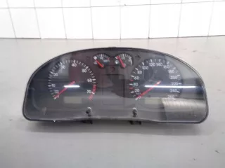 3B0919881F Щиток приборов (приборная панель) Volkswagen Passat B5 Арт AL13040935893, вид 1