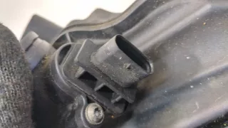 Корпус воздушного фильтра BMW 5 F10/F11/GT F07 2010г. 13717577463,13717577464 - Фото 3