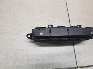 93310H53004X Hyundai-Kia Кнопка обогрева сидений Hyundai Solaris 2 Арт E12803553, вид 2