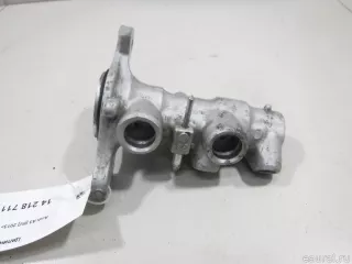 8V1611021A VAG Цилиндр тормозной главный Skoda Octavia A8 Арт E14218711, вид 2