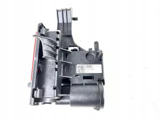 8W0941823E Короб предохранителей Audi A4 B9 Арт AL15327132113, вид 3