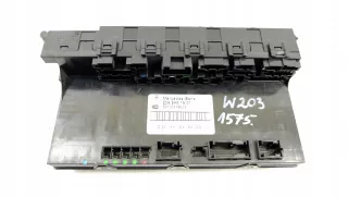  Короб предохранителей Mercedes C W203 Арт AL15332381733_2, вид 2
