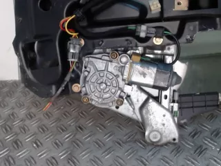  двигатель стеклоподъемника зад прав Audi A6 C4 (S6,RS6) Арт 22008275/1