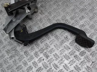  педаль сцепления BMW 3 E46 Арт 18001547/1