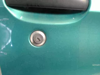  личинка замка боковой двери перед прав Citroen Xsara Picasso Арт 23001497/2, вид 1