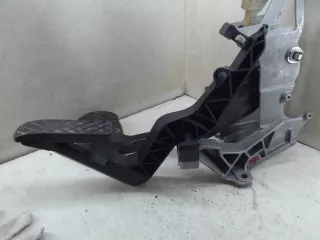  педаль газа Audi A4 B5 Арт 24009750/1
