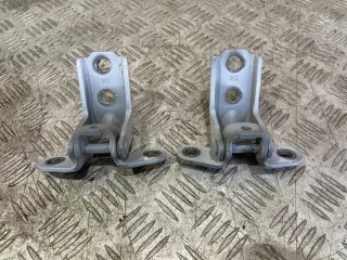 79310-2B020 Петля двери передняя левая Kia Sorento 2 Арт MA135698, вид 1