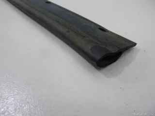 5E0823707 VAG Уплотнитель капота Skoda Octavia A8 Арт E48384269, вид 3