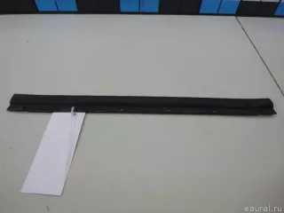 5E0823707 VAG Уплотнитель капота Skoda Octavia A8 Арт E48384269, вид 4
