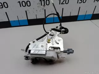 6939035040 Toyota Замок двери задней левой Toyota FJ Cruiser Арт E48433393, вид 4