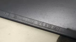 3C9839903B Молдинг (накладка кузовная) Volkswagen Passat B6 Арт 20066358, вид 3