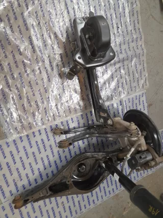 32246251,32221534 Кулак задний правый Volvo XC40 Арт AL15296561548, вид 3
