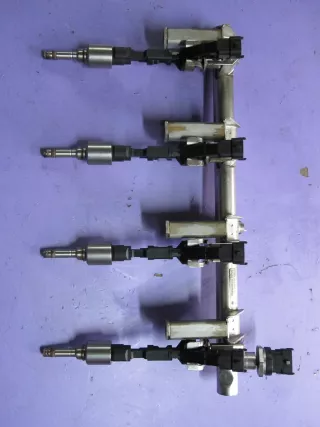 0261555065 Топливная рампа  Volvo S60 3 Арт AL15298785238, вид 1