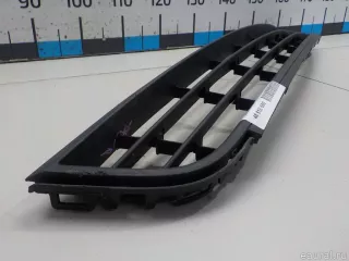 5C68536779B9 VAG Решетка в бампер центральная Volkswagen Jetta 6 Арт E48515680, вид 4