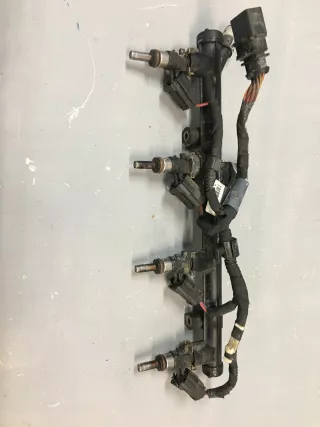 06K133681C Форсунка Volkswagen Polo 6 Арт AL13396068899, вид 2