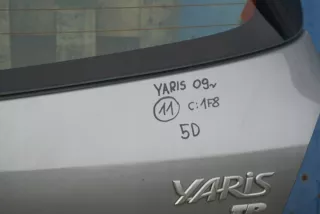 670050D030 Крышка багажника (дверь 3-5) Toyota Yaris 1 Арт AL15230452916, вид 2