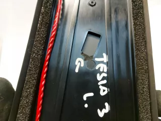 1109254-00-d Обшивка стойки (накладка) Tesla model 3 Арт AL15231648761, вид 5