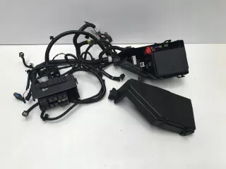 240126UA0C Короб предохранителей Nissan NP 300 Арт AL15241826336, вид 2