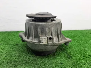 A2052407600,2052407600 Подушка крепления двигателя Mercedes C W205 Арт 00266397, вид 1